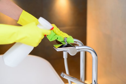 Carpet cleaning quote for an N19 home interior