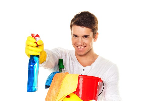 Cleaner preparing a price estimate for a local carpet job