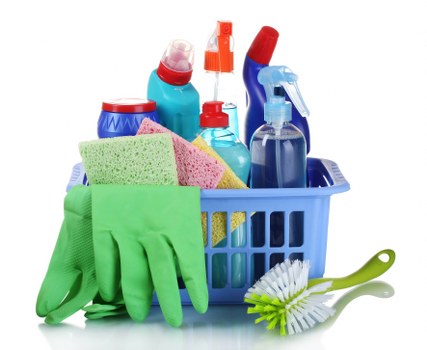 Commercial cleaner in N19 maintaining an office workspace